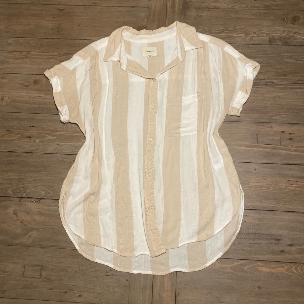 American Eagle Cream White Striped Button Down - size M